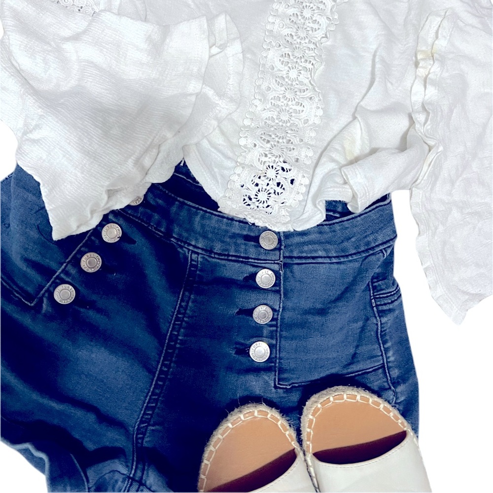 High Rise/Waisted Blue Sailor Style Shorts with Buttons